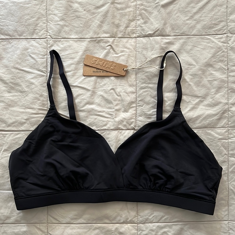 SKIMS FITS EVERYBODY CROSSOVER BRALETTE